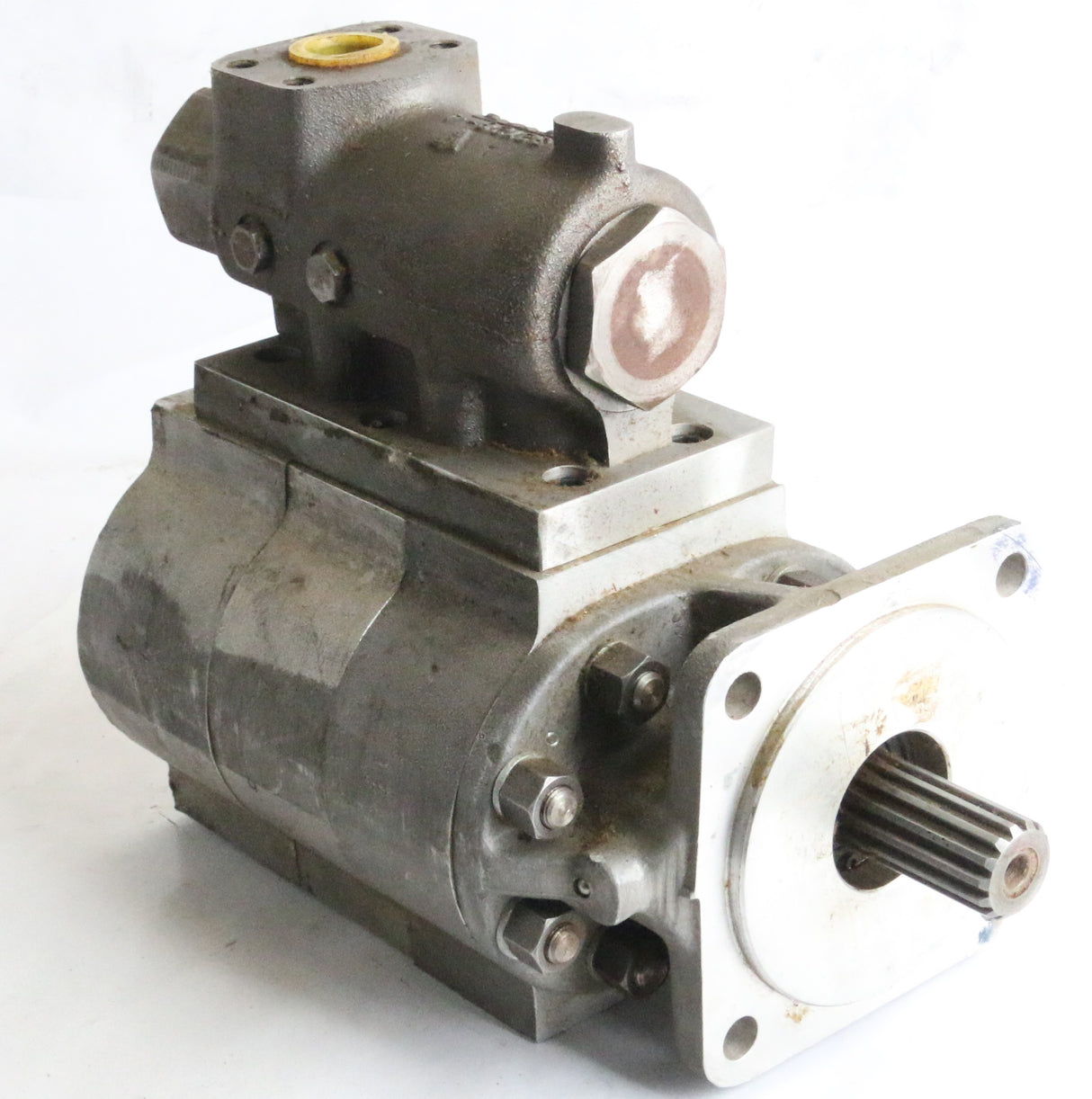HITACHI ­-­ E4010111 ­-­ PUMP