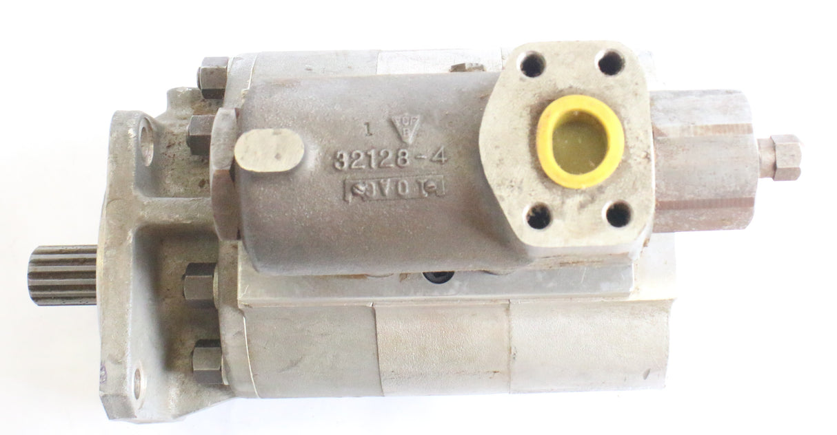 HITACHI ­-­ E4010111 ­-­ PUMP