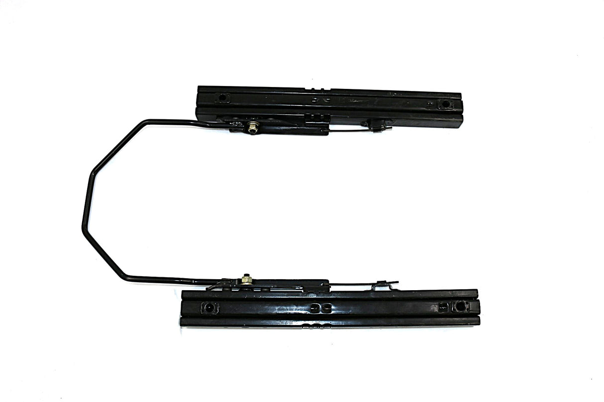 HYUNDAI ­-­ H28334-400 ­-­ TRACK ASSY