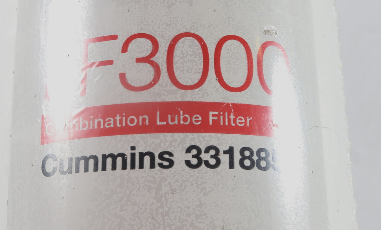 FLEETGUARD ­-­ LF3000 ­-­ LUBE FILTER