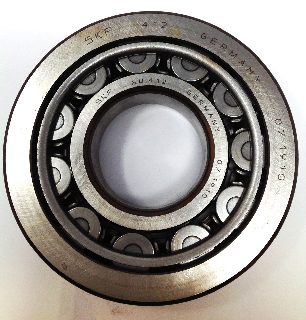 SKF ­-­ NU412 ­-­ CYLINDRICAL ROLLER BEARING  60MM ID