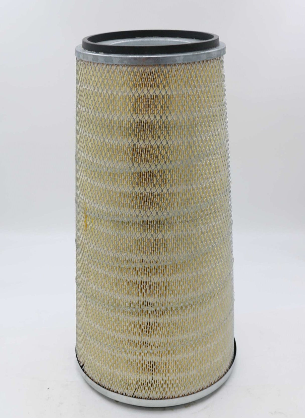 DONALDSON ­-­ P142100 ­-­ AIR FILTER ELEMENT