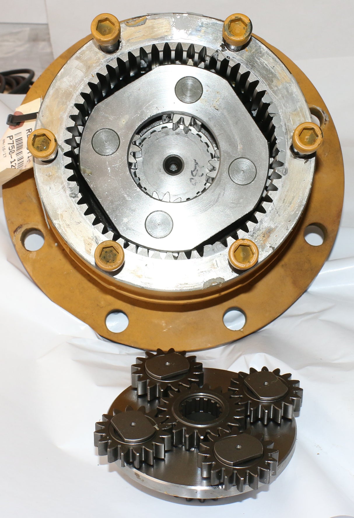 HYUNDAI ­-­ P750-120 ­-­ REDUCTION GEAR