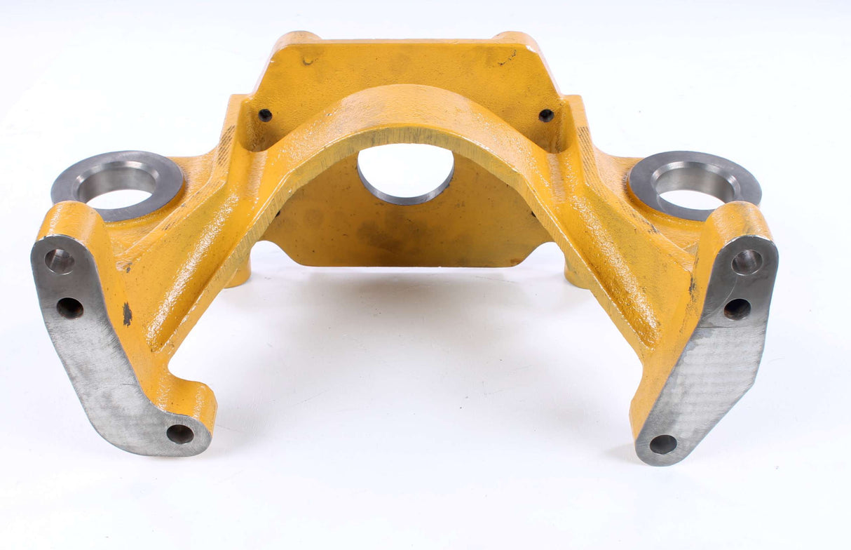 JOHN DEERE ­-­ T67055 ­-­ ENGINE MOUNT/SUPPORT