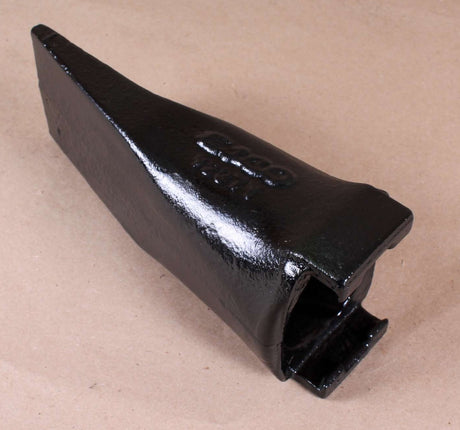 ESCO ­-­ V23TY ­-­ 8.25IN DIRT TOOTH -SERIES 23 TAKE A V23PN FLEX PIN
