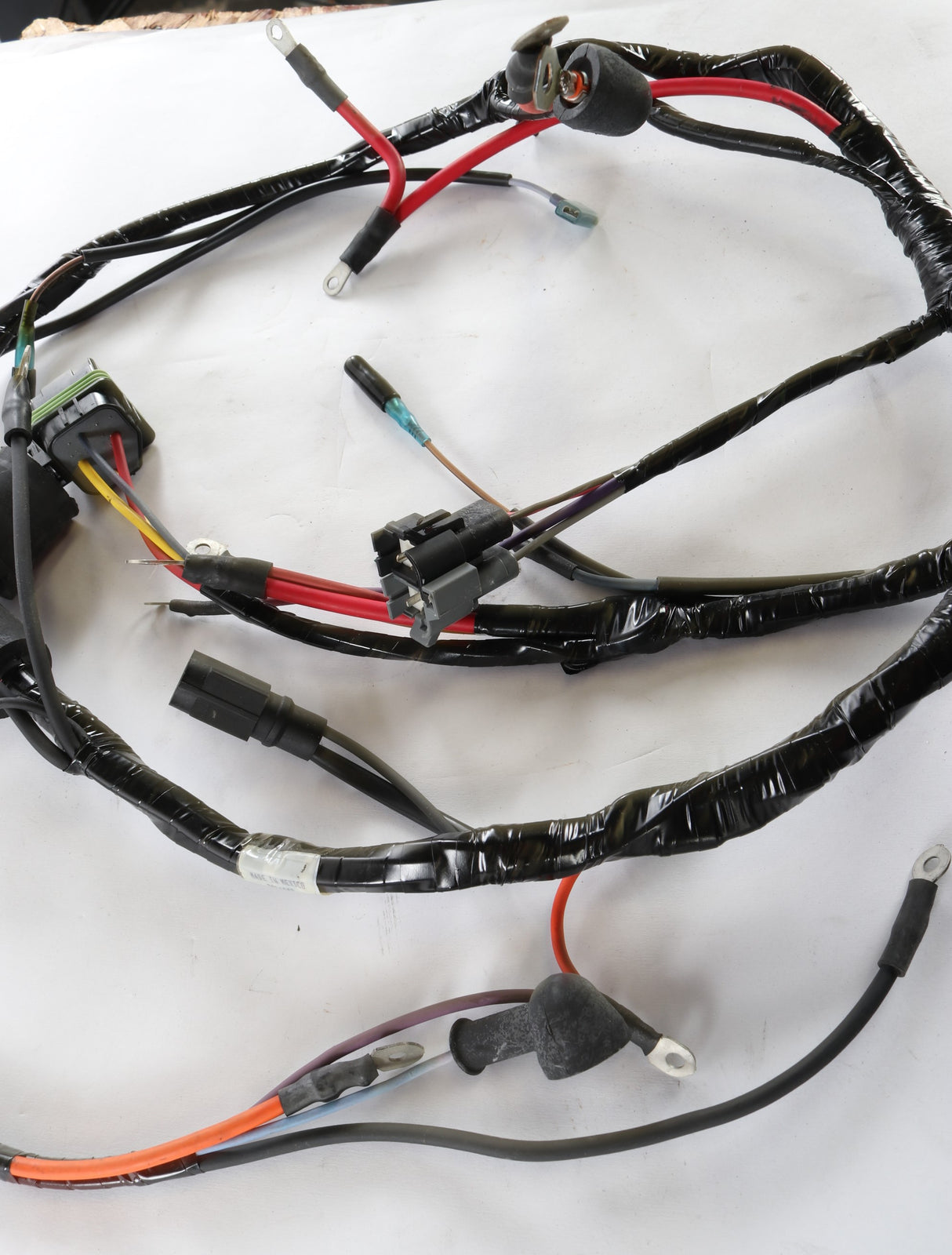 VOLVO PENTA ­-­ 3856045 ­-­ CABLE HARNESS