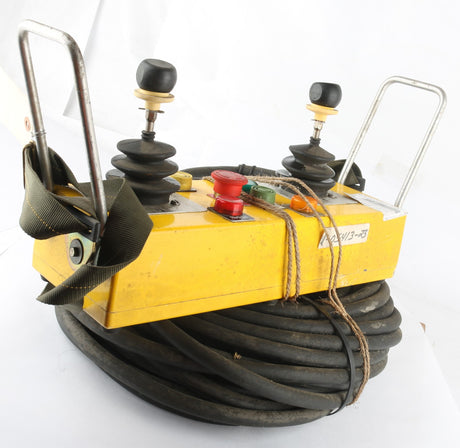MANITOWOC GROVE ­-­ U-05413-23 ­-­ DRIVERS CONTROL UNIT