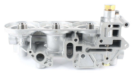 VOLVO ­-­ 20744725 ­-­ OIL FILTER HOUSING