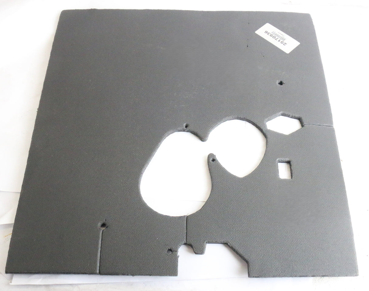 MACK ­-­ 25170936 ­-­ FLOOR COVERING