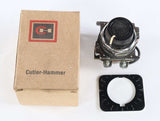 CUTLER HAMMER  ­-­ 10250T331 ­-­ POTENTIOMETER