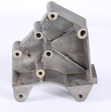 VOLVO PENTA ­-­ 3847533 ­-­ BRACKET