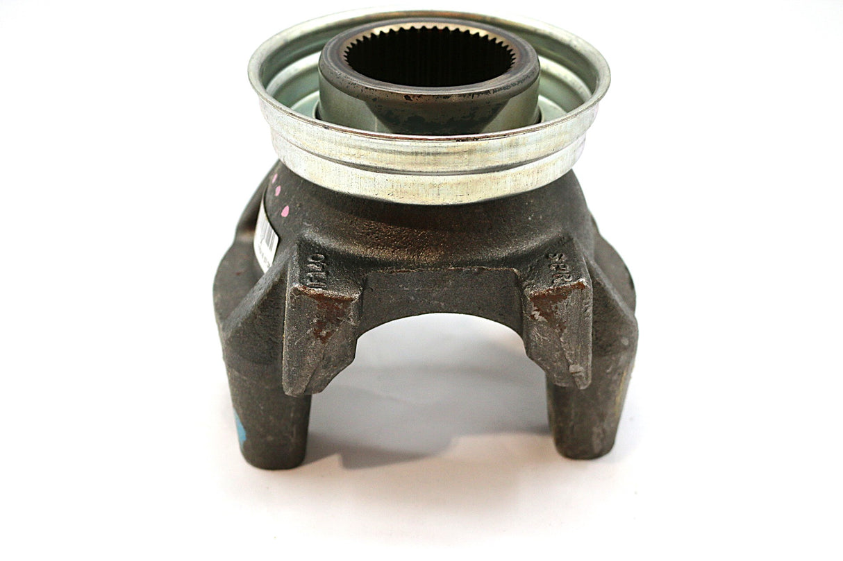 DANA SPICER ­-­ 140-4-1201-1X ­-­ END YOKE ASSY