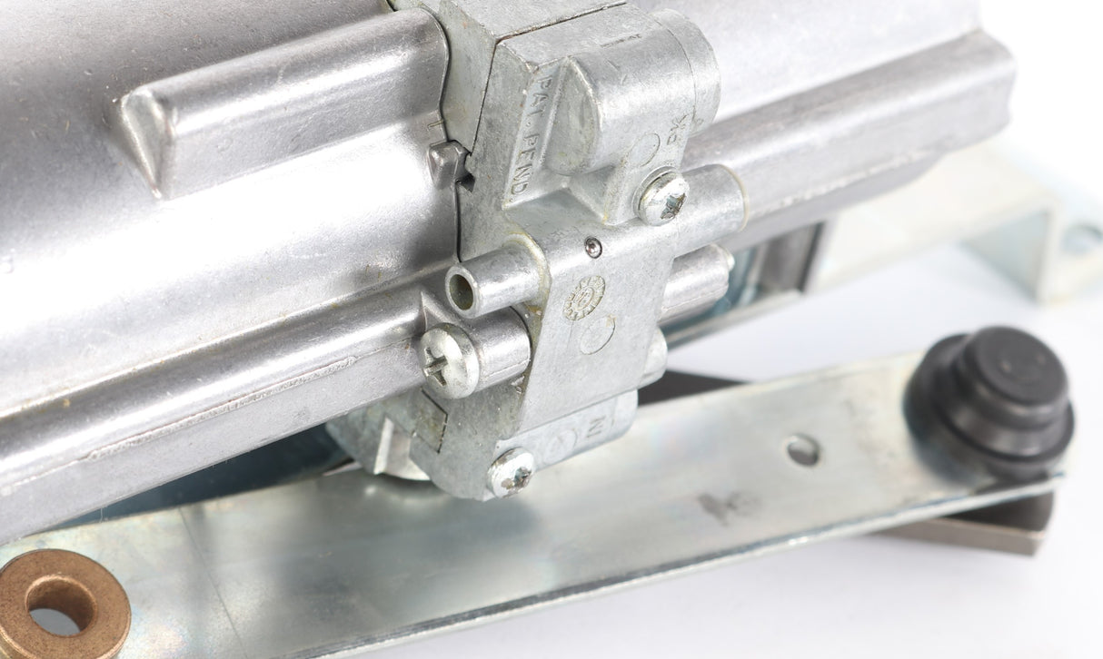 SPRAGUE ­-­ GS-3211 ­-­ RH HP200 WIPER MOTOR LINK ASM