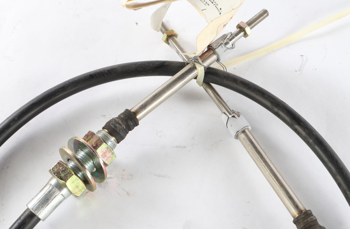 VOLVO ­-­ 50266188 ­-­ CONTROL CABLE