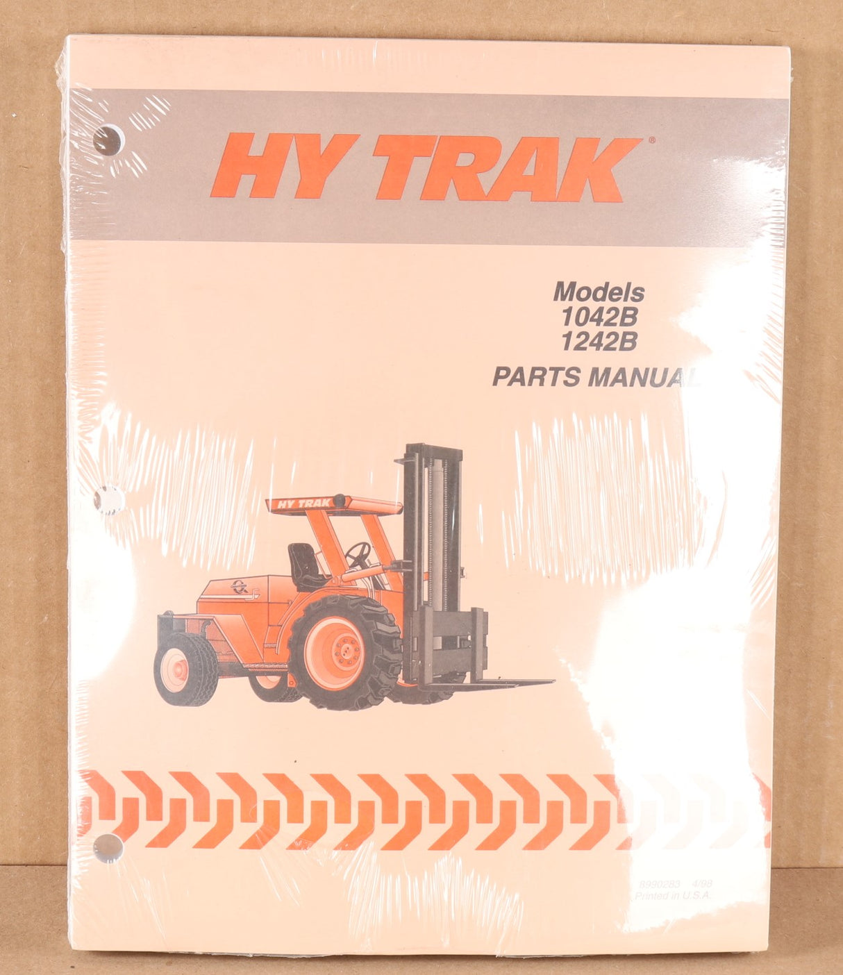 HY TRAK ROUGH TERRAIN FORKLIFT ­-­ 8990283 ­-­ MANUAL HYTRAK PARTS