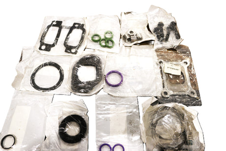 VOLVO ­-­ 85132267 ­-­ OIL COOLER KIT