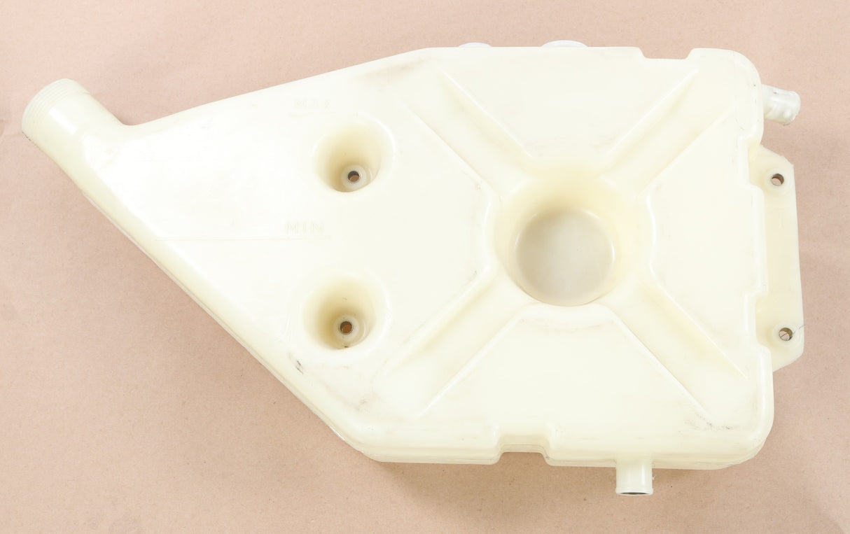 VOLVO ­-­ 3182280 ­-­ EXPANSION TANK