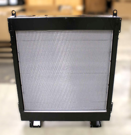 VOLVO PENTA ­-­ 21146121 ­-­ RADIATOR