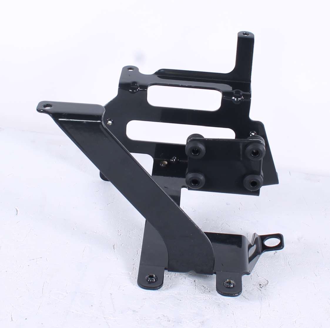 VOLVO PENTA ­-­ 21333459 ­-­ ENGINE CONTOL BRACKET