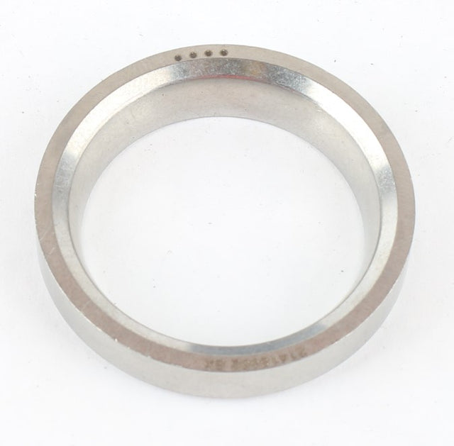 VOLVO PENTA ­-­ 21418352 ­-­ VALVE SEAT