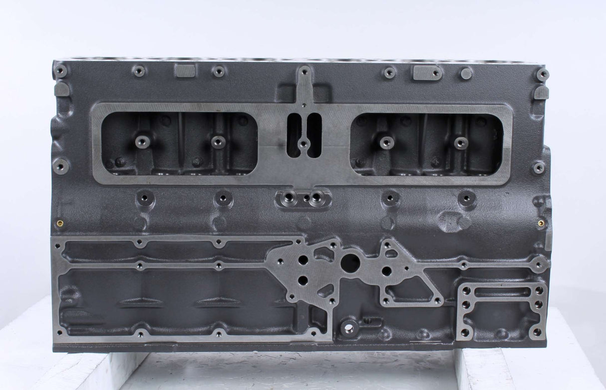 VOLVO PENTA ­-­ 8192730 ­-­ CYLINDER BLOCK