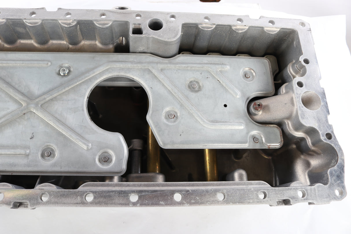 VOLVO PENTA ­-­ 8631507 ­-­ SUMP