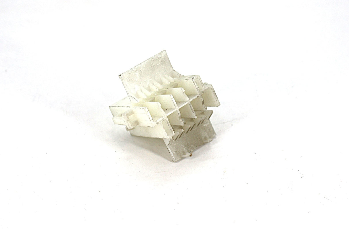 VOLVO PENTA ­-­ 968401 ­-­ HOUSING