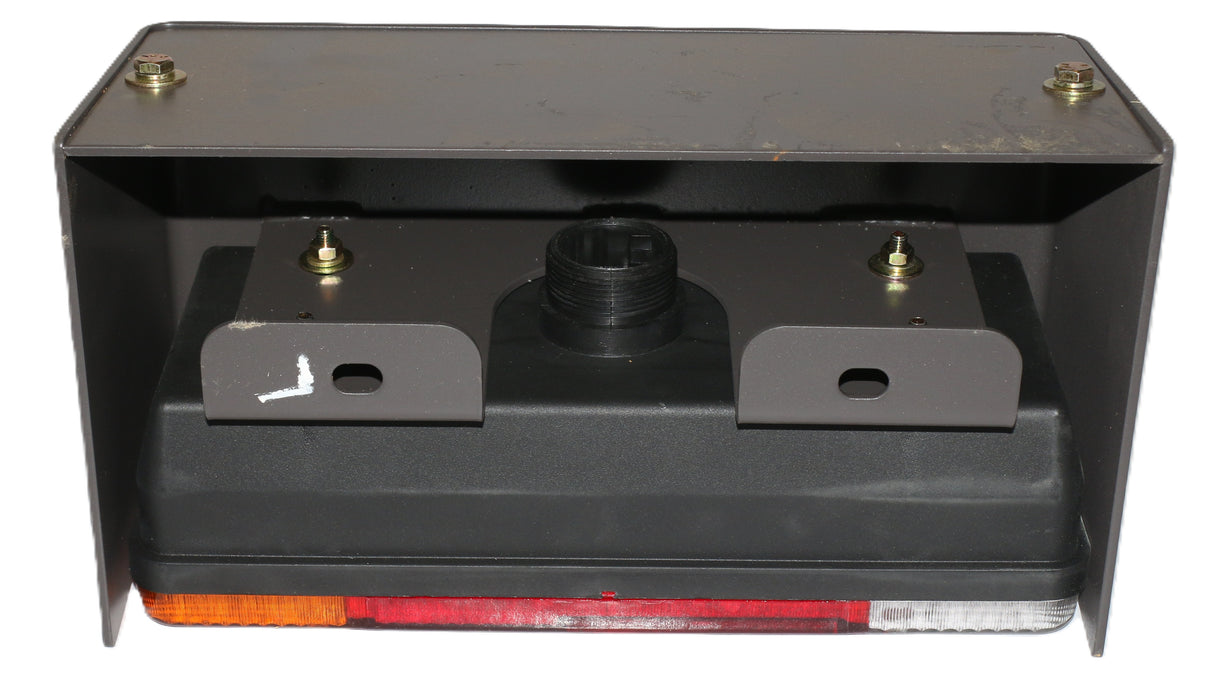 VOLVO ­-­ 404100 ­-­ TAIL LIGHT POD-LH