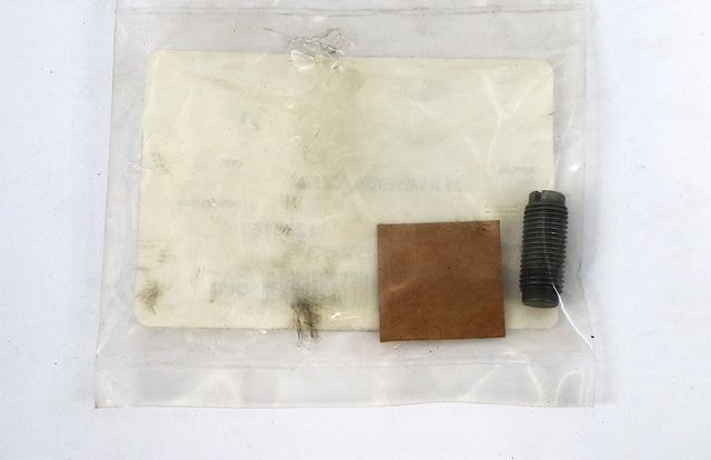 MACK ­-­ 20705263 ­-­ SCREW