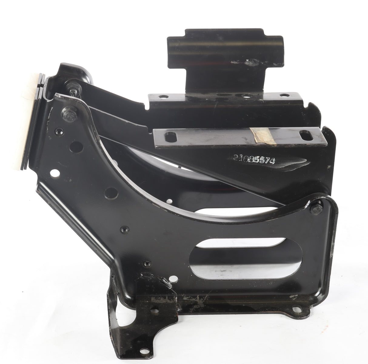 MACK ­-­ 21085574 ­-­ BRACKET