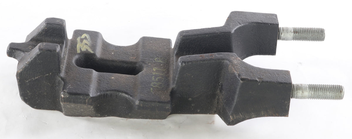 MACK ­-­ 21316892 ­-­ SPRING SEAT - 5.5 DEGREE CAST