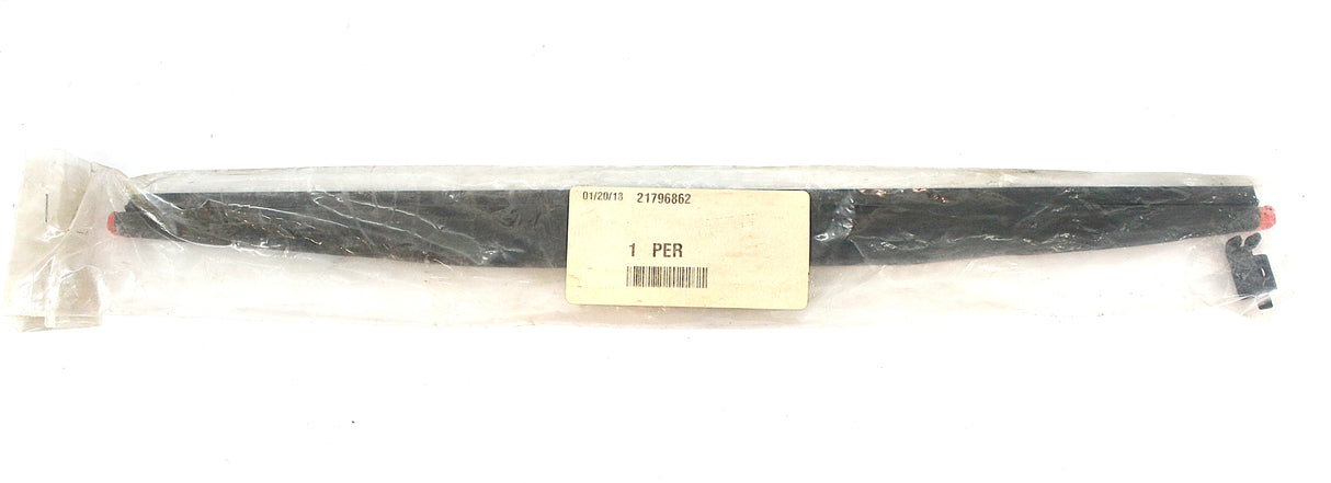 MACK ­-­ 21796862 ­-­ WIPER BLADE