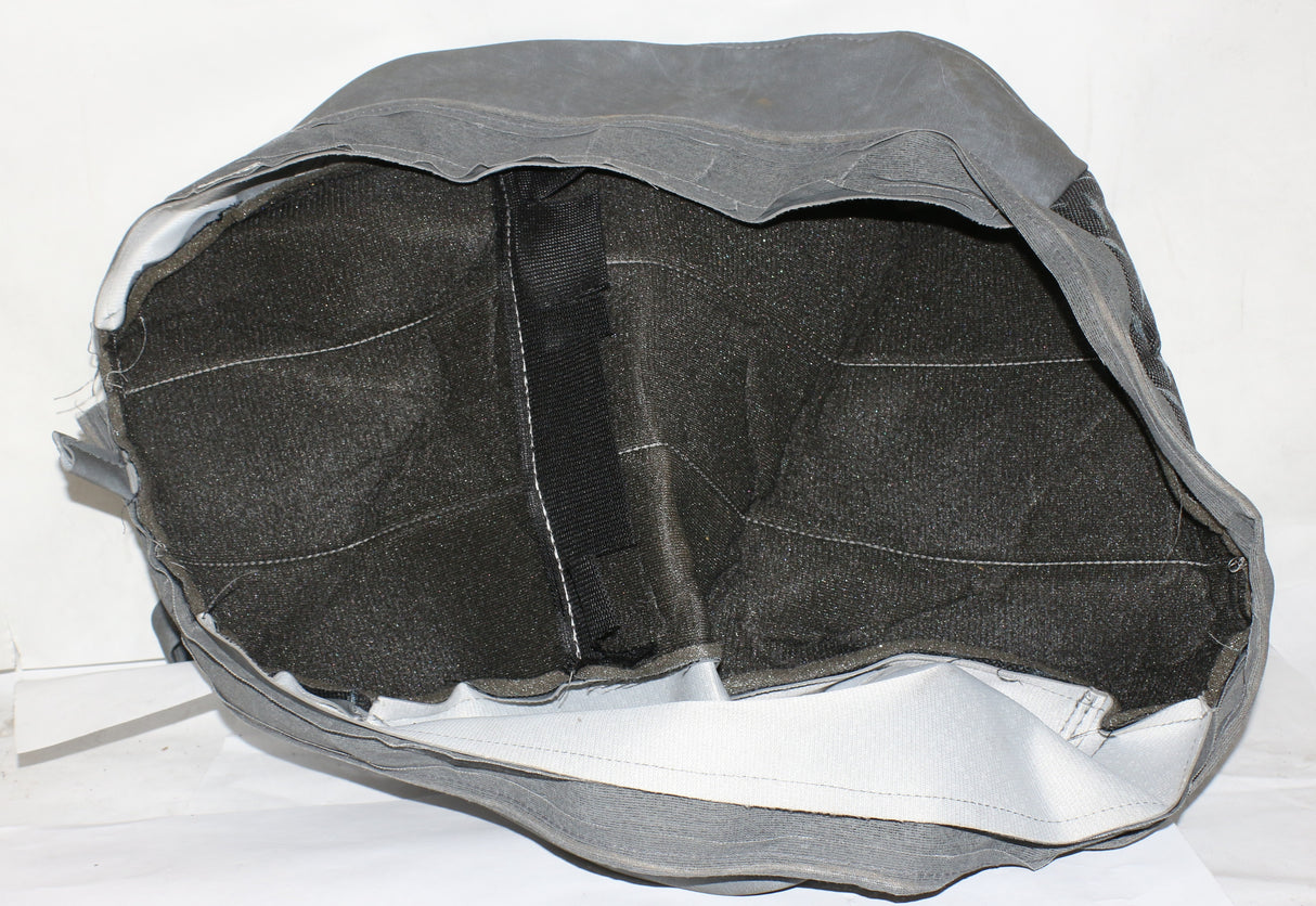 MACK ­-­ 800-6235168G04 ­-­ COVER  SEAT