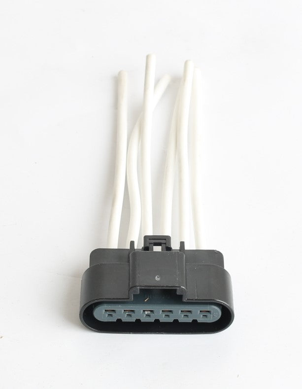 MACK ­-­ 85130710 ­-­ CONNECTOR