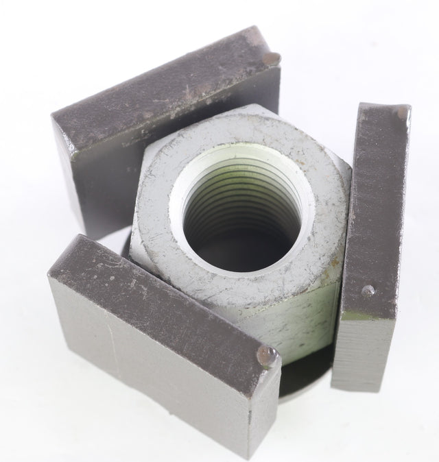 VOLVO ­-­ 14596642 ­-­ NUT