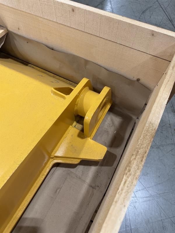 VOLVO ­-­ 15010144 ­-­ TAILGATE