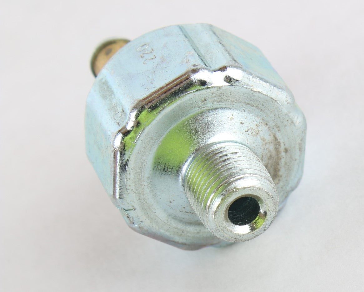 VOLVO ­-­ 15083121 ­-­ PRESSURE SENSOR