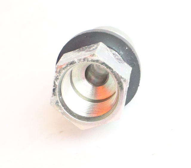 VOLVO ­-­ 15143043 ­-­ SLEEVE