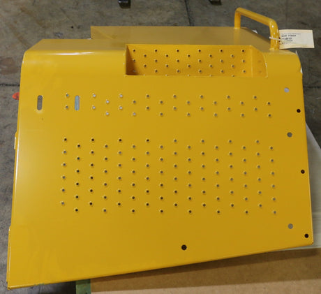 VOLVO ­-­ 15149930 ­-­ REAR FENDER