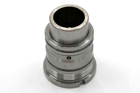 VOLVO ­-­ 15196167 ­-­ PISTON ROD GUIDE