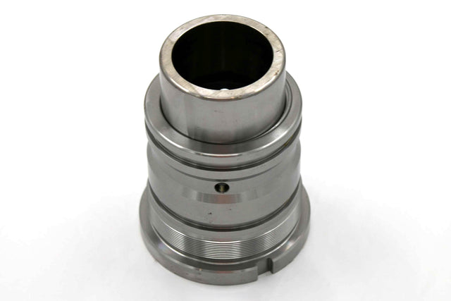 VOLVO ­-­ 15196167 ­-­ PISTON ROD GUIDE