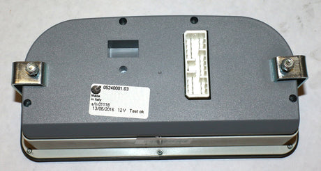 VOLVO ­-­ 15225830 ­-­ INSTRUMENT PANEL 12V