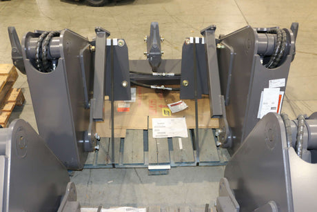 VOLVO ­-­ 16004279 ­-­ RIPPER - G900 MODELS