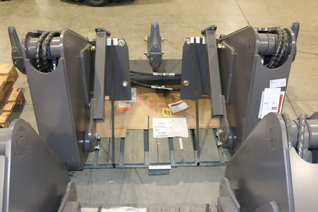 VOLVO ­-­ 16004279 ­-­ RIPPER - G900 MODELS