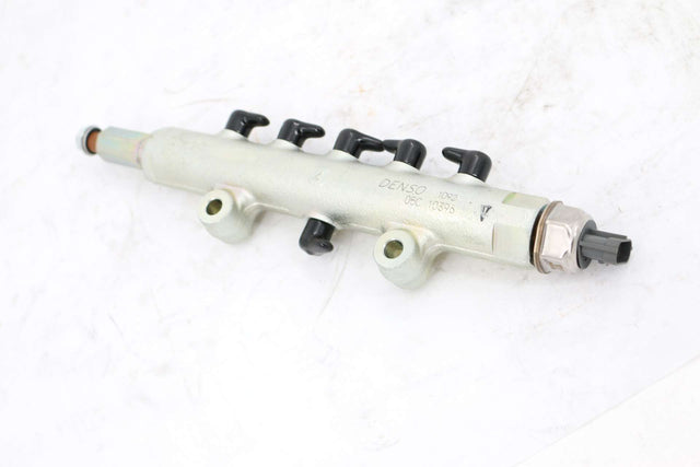 VOLVO ­-­ 16672751 ­-­ COMMON RAIL