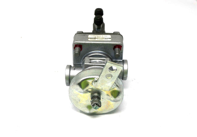 VOLVO ­-­ 16810736 ­-­ VALVE: TRAILER BRAKE CONTROL