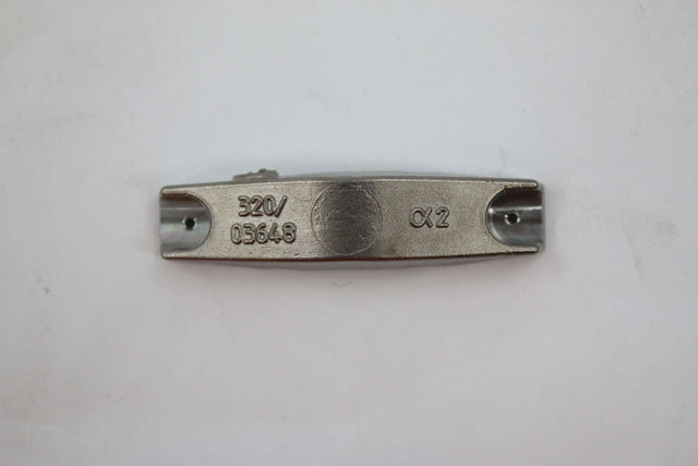 VOLVO ­-­ 17204941 ­-­ BRACKET BRIDGE