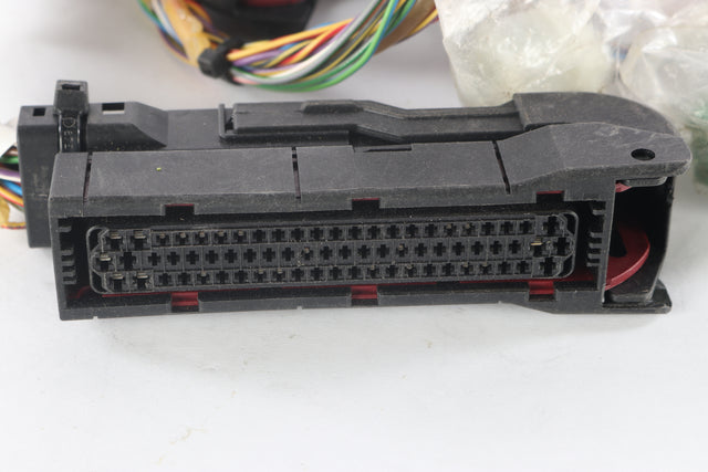VOLVO ­-­ 17215631 ­-­ CABLE HARNESS