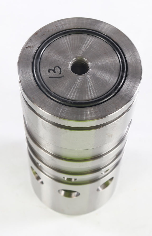 VOLVO ­-­ 17216664 ­-­ VALVE