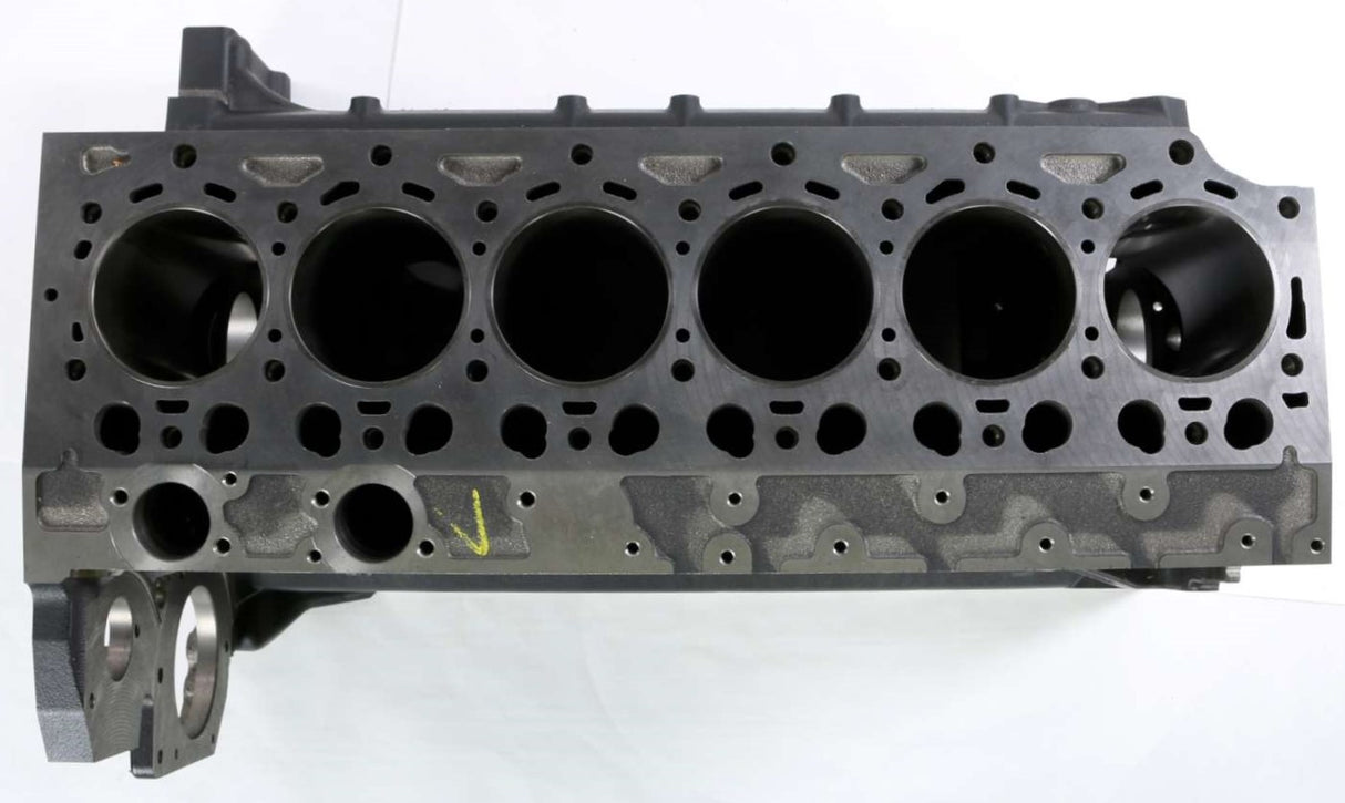 VOLVO ­-­ 21753894 ­-­ CRANKCASE